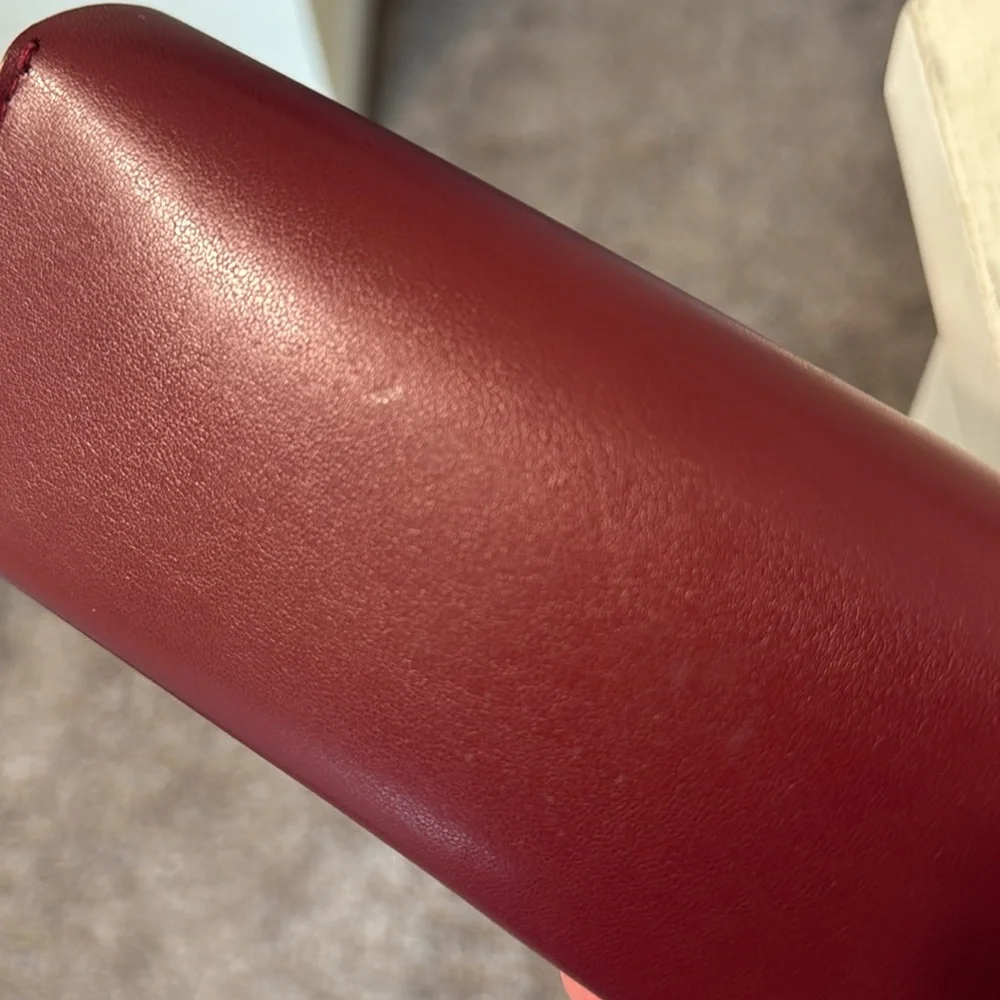Radley London Women’s Burgundy Red Leather Glass Case / Excellent Condition
